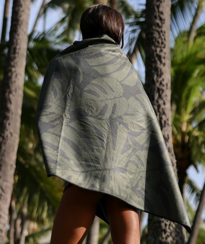 Beach Towel - Monstera