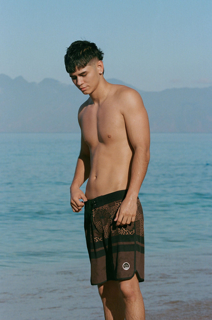https://cdn.shopify.com/s/files/1/0449/3449/6411/files/070D7122-9F6B-4B8B-907A-A0DCEBC7855A.jpg?v=1768766680