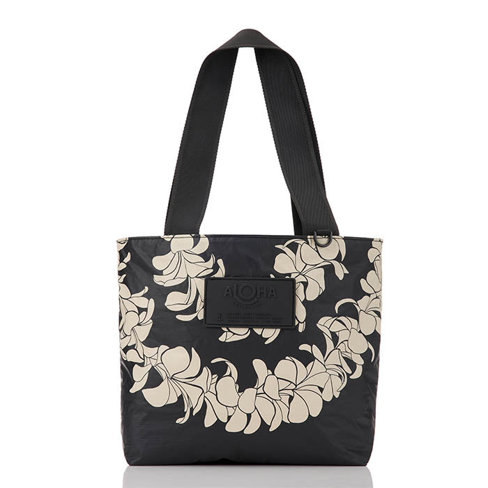 Plumeria Lei Mini Tripper