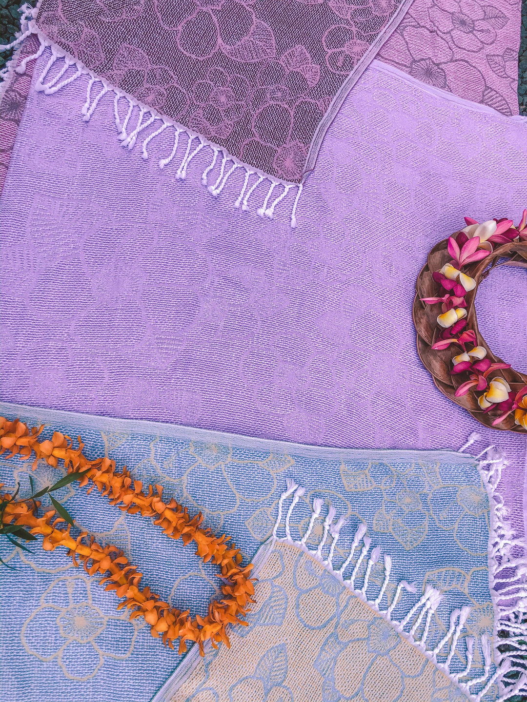 Pure Hibiscus Luxe Hawaiian Beach Towel