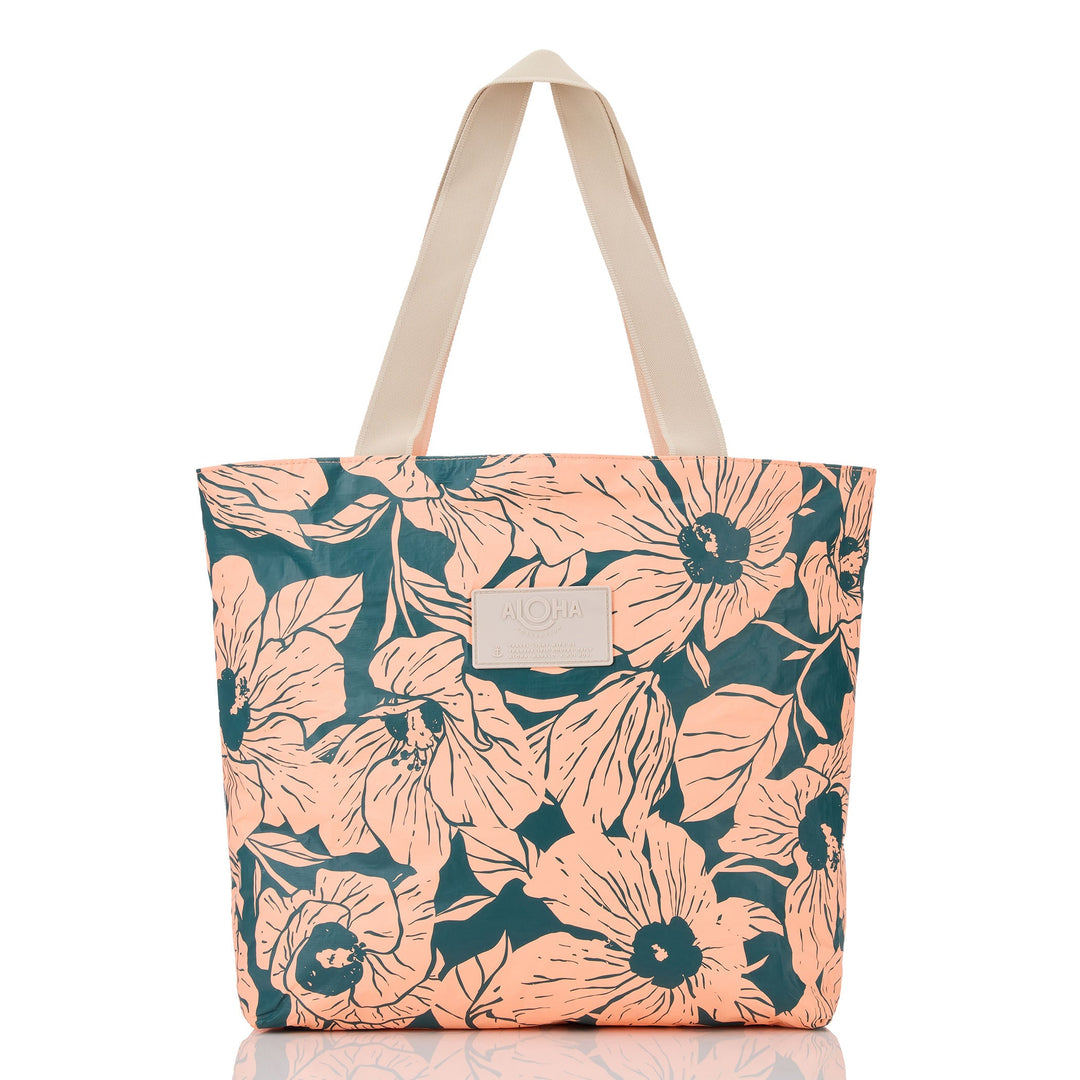 https://cdn.shopify.com/s/files/1/1119/6322/files/DT_flor_del_mar_dark_teal_on_peachy_1_op.jpg?v=1770420515