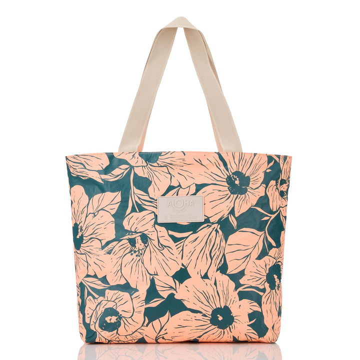 https://cdn.shopify.com/s/files/1/1119/6322/files/DT_flor_del_mar_dark_teal_on_peachy_1_op.jpg?v=1770420515