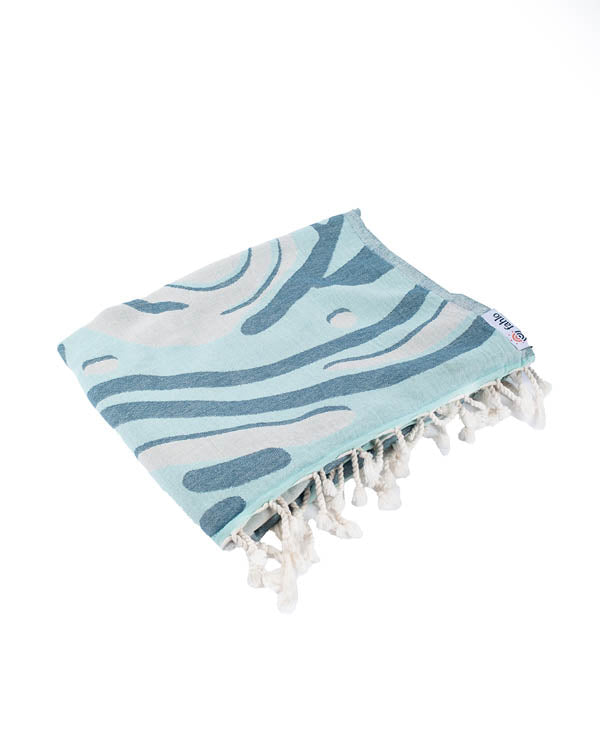 Voyage Shark - Large - Fahlo
