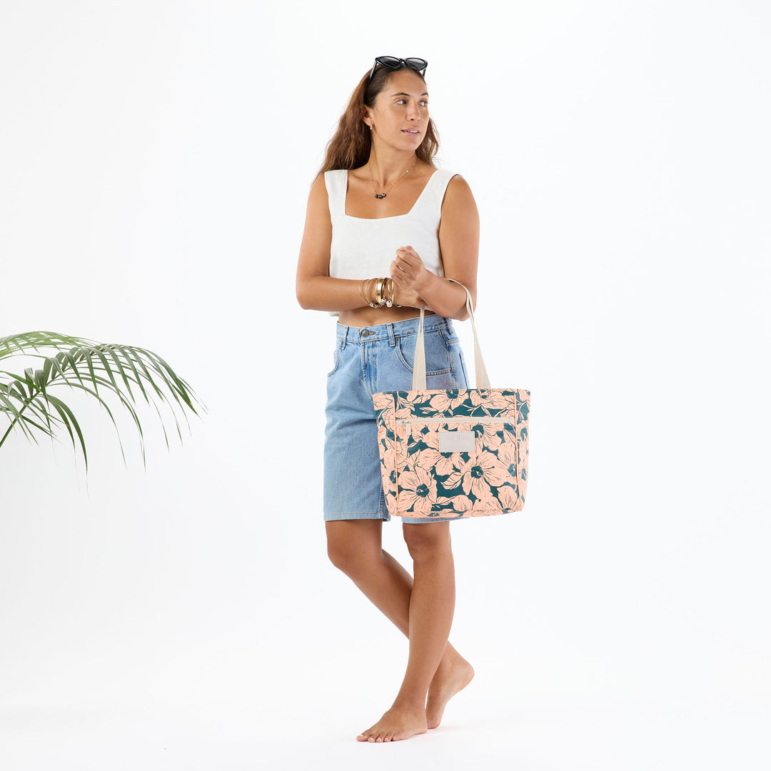 https://cdn.shopify.com/s/files/1/1119/6322/files/GTT_flor_del_mar_dark_teal_on_peachy_f1_op.jpg