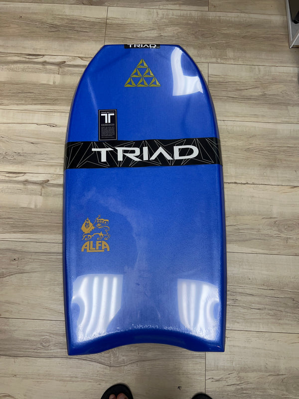 Triad Petrovic Alfa Kona