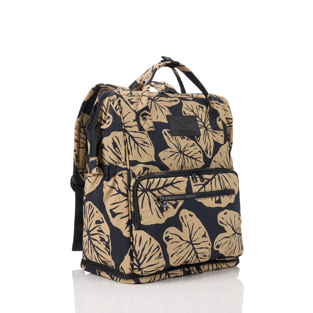 Kalo Le Bebe in Iced Coffe on Black