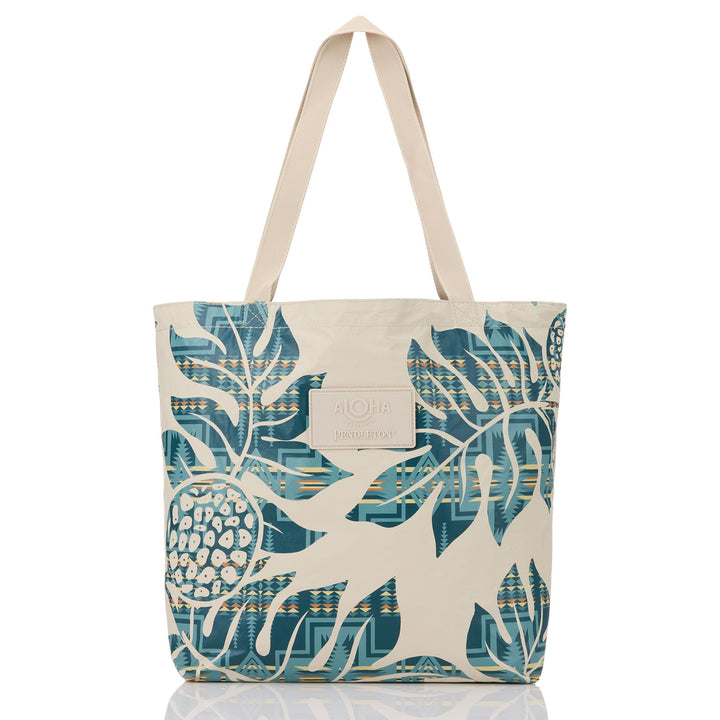 https://cdn.shopify.com/s/files/1/1119/6322/files/RVS_holomua_tide_on_sandstone_1_op.jpg?v=1767641289