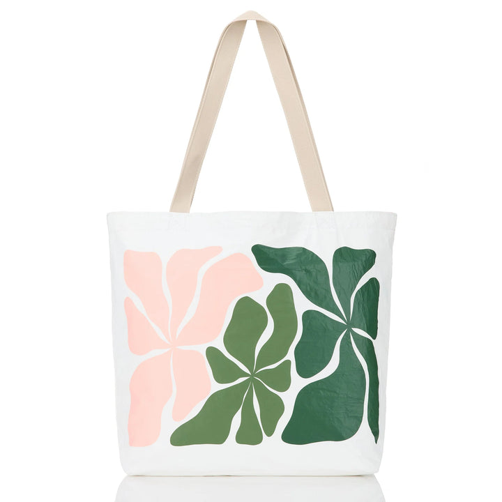 Wavy Reversible Tote - Vineyard