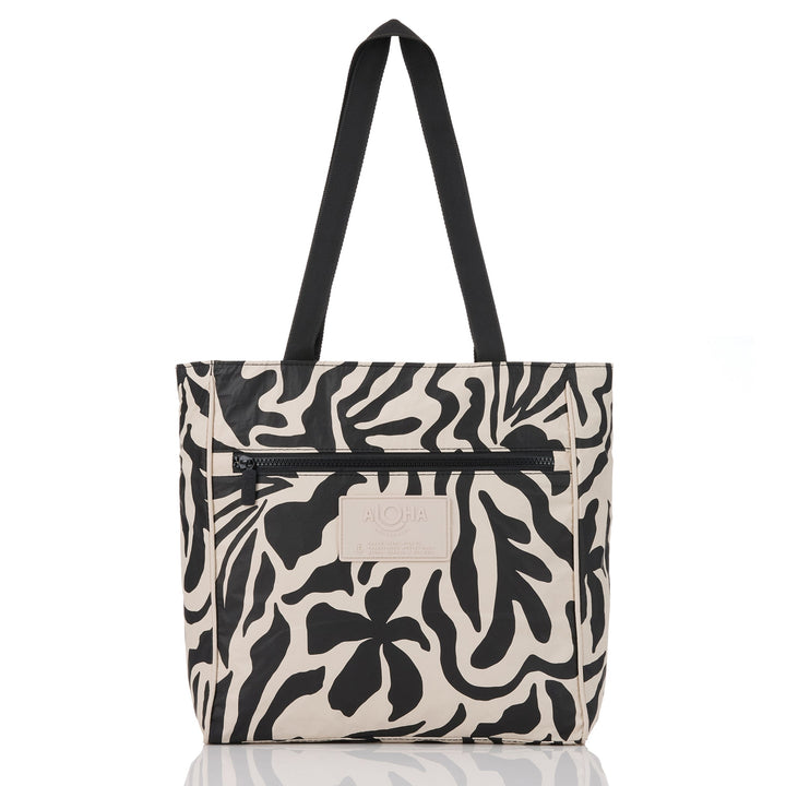 Float Go-To Tote in Black on Sandstone