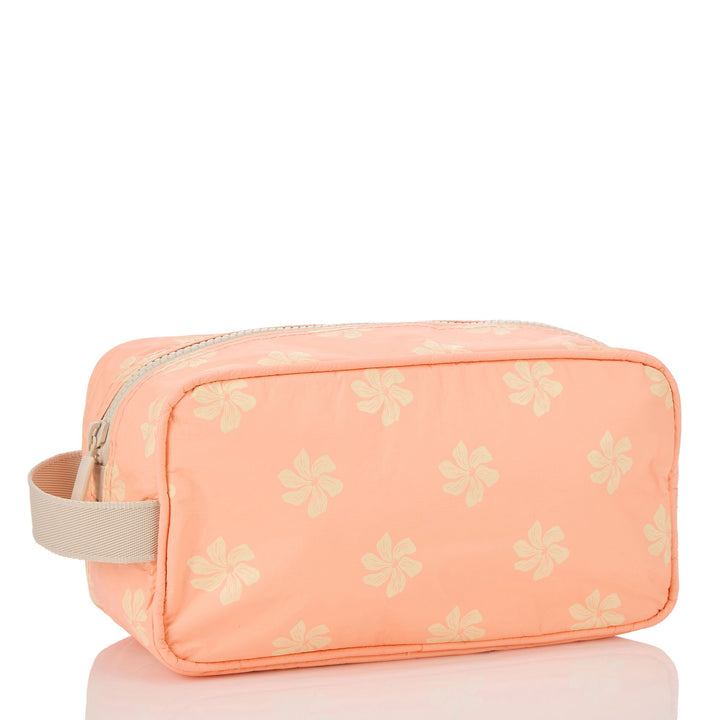 https://cdn.shopify.com/s/files/1/1119/6322/files/dopp_casa_gardenia_peachy_2_op.jpg?v=1770757090