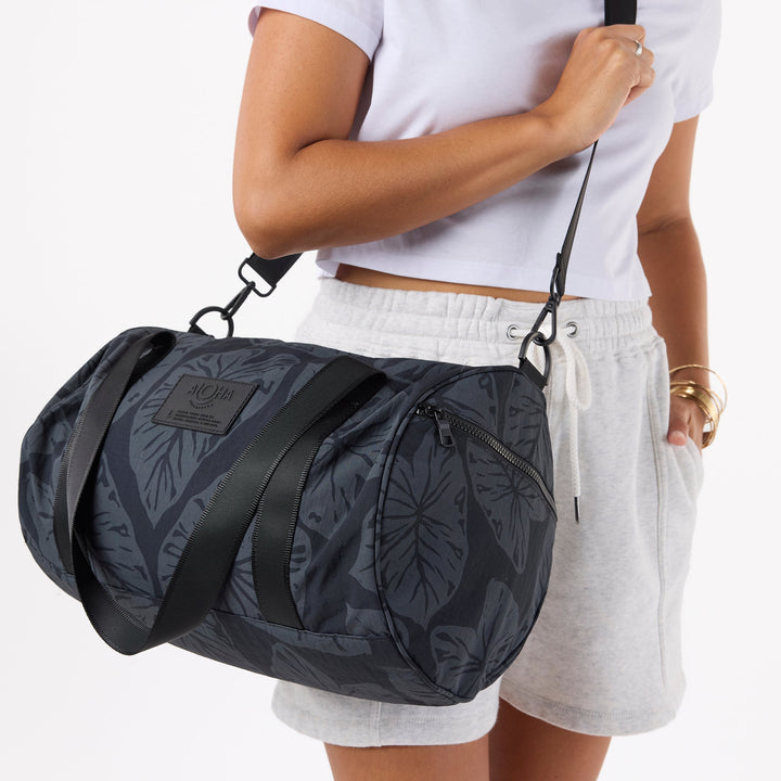 Kalo Keep It Light Sporty Duffle in Black
