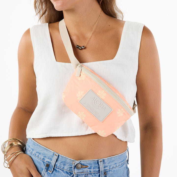 https://cdn.shopify.com/s/files/1/1119/6322/files/hip_casa_gardenia_peachy_cu2_op.jpg?v=1770757502
