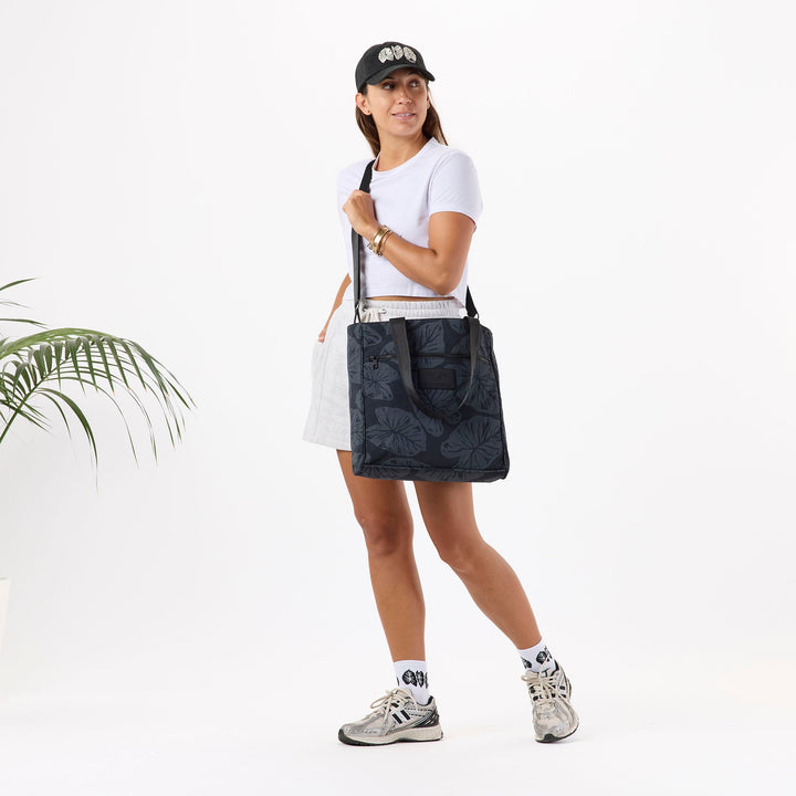 Kalo Keep It Light Daily Tote in Black