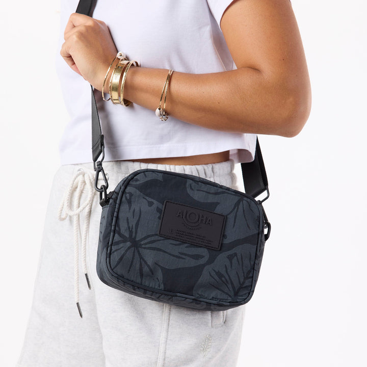 Kalo Keep It Light Le Tour in Black