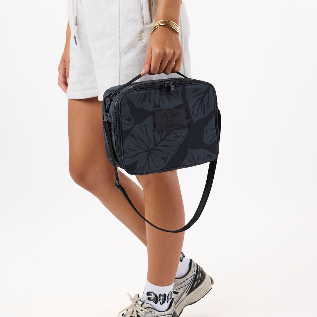 Kalo Keep It Light Lunch Box in Black