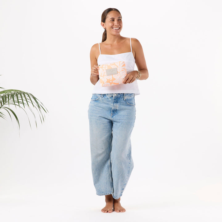 https://cdn.shopify.com/s/files/1/1119/6322/files/sm_breezy_grande_nectarine_f1_op.jpg?v=1770771663
