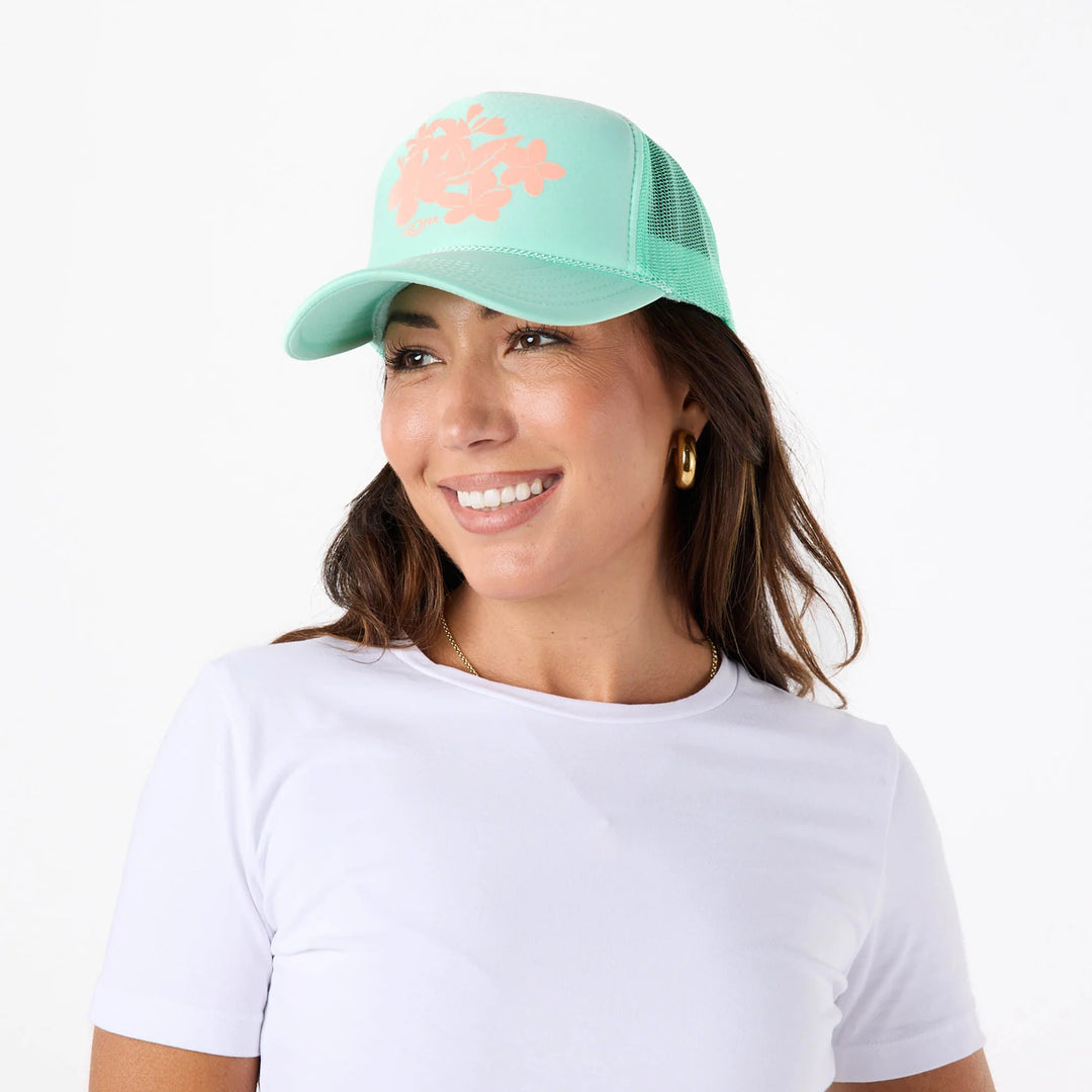 Melia Trucker - Splash